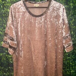 POL Women's Velvet Short Sleeve Top - Rich Brown